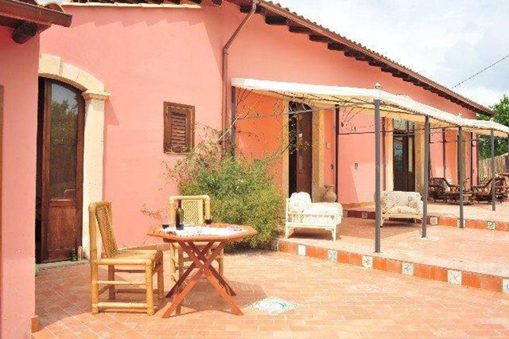 فيلا Agriturismo Vita E Natura نوتو المظهر الخارجي الصورة